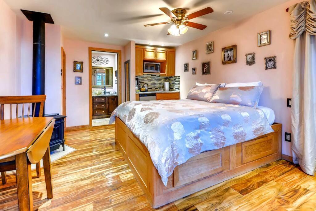 Cliff House Lodge And Hot Tub Cottages Morrison Extérieur photo