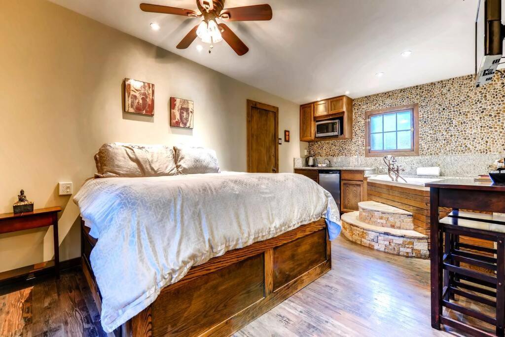 Cliff House Lodge And Hot Tub Cottages Morrison Extérieur photo