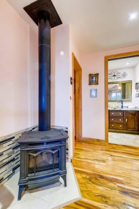 Cliff House Lodge And Hot Tub Cottages Morrison Extérieur photo