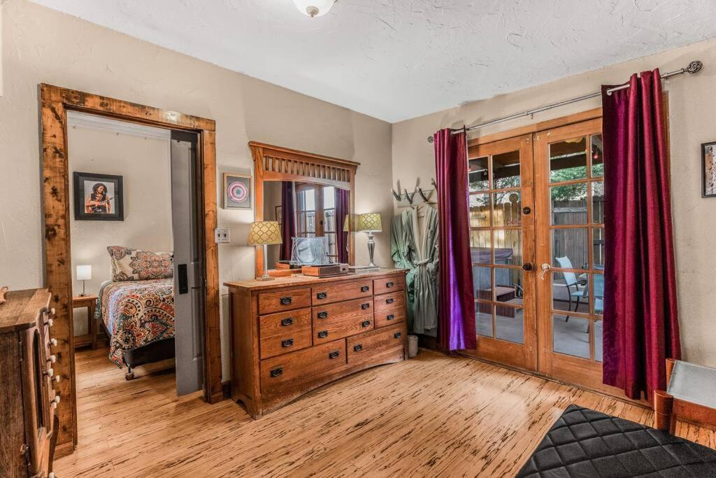 Cliff House Lodge And Hot Tub Cottages Morrison Extérieur photo