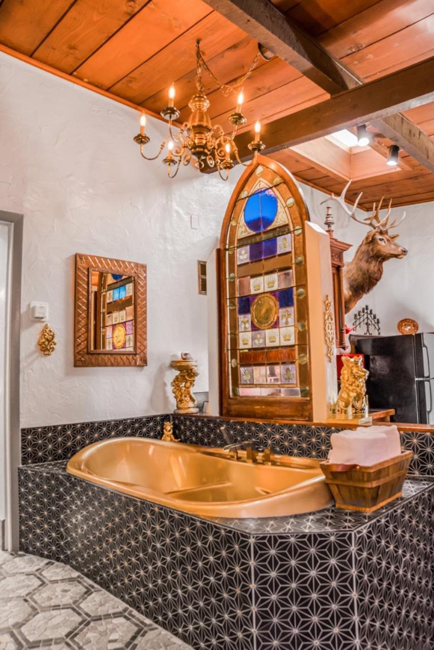 Cliff House Lodge And Hot Tub Cottages Morrison Extérieur photo