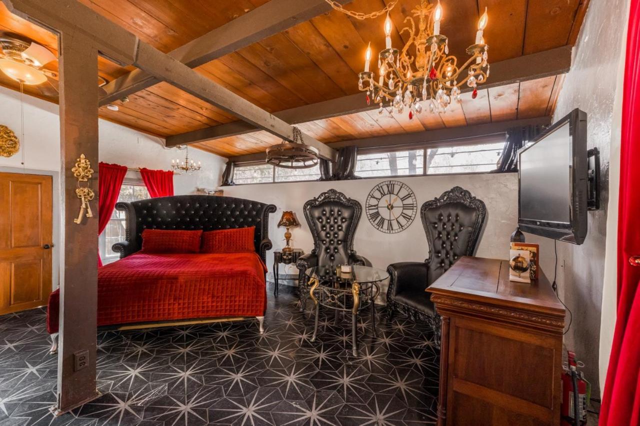 Cliff House Lodge And Hot Tub Cottages Morrison Extérieur photo