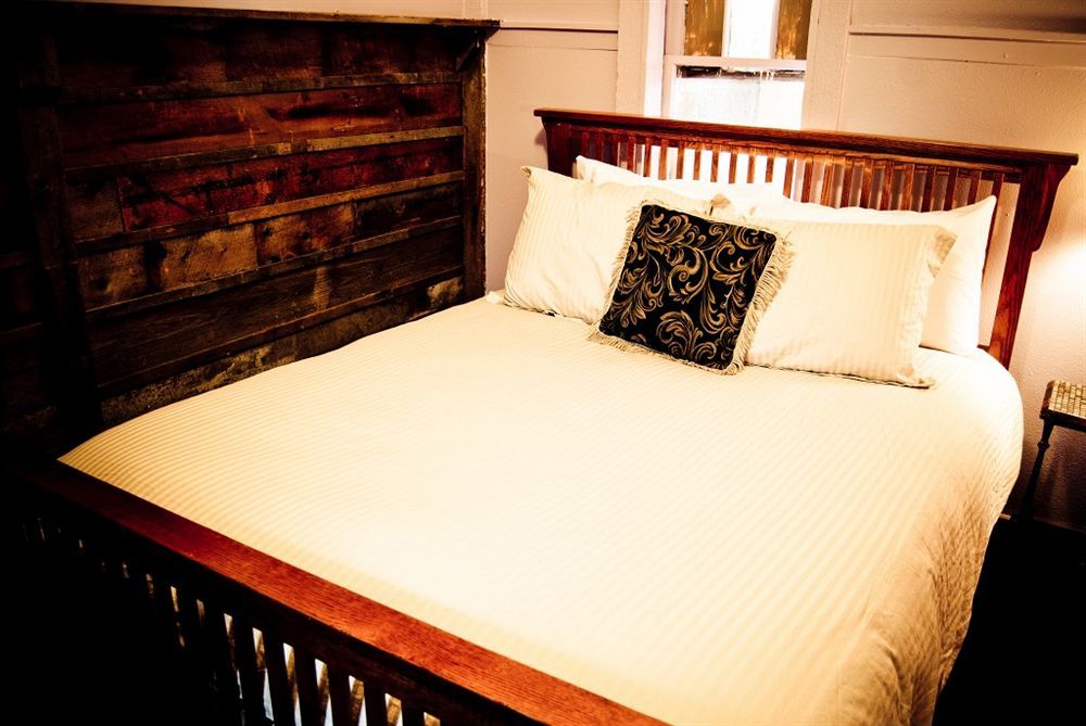 Cliff House Lodge And Hot Tub Cottages Morrison Extérieur photo