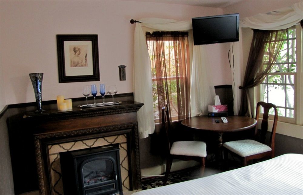 Cliff House Lodge And Hot Tub Cottages Morrison Extérieur photo